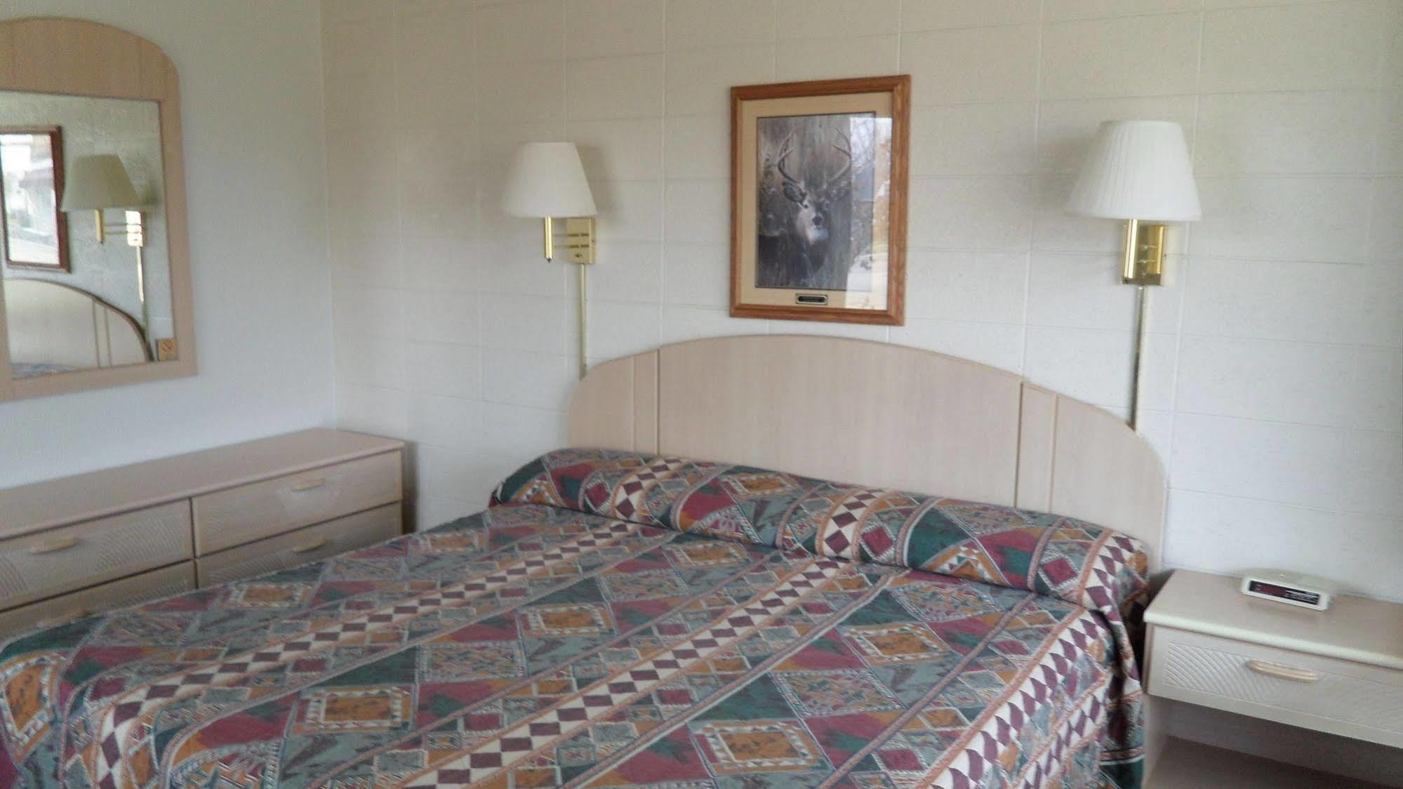Indian Trail Motel Висконсин Делс Экстерьер фото